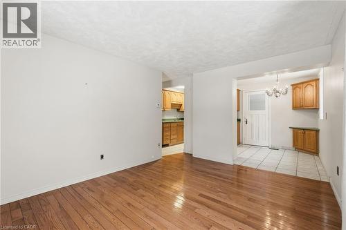 92 Gary Avenue, Hamilton, ON - Indoor Photo Showing Other Room