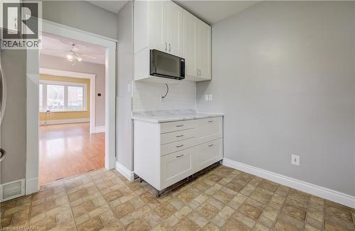 151 Courtland Avenue E, Kitchener, ON - Indoor Photo Showing Other Room