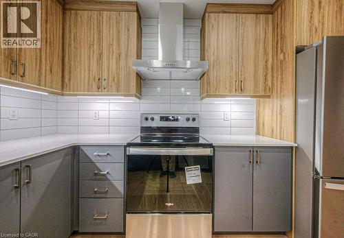 258 Hespeler Road Unit# 8, Cambridge, ON - Indoor Photo Showing Kitchen With Stainless Steel Kitchen