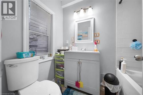Bathroom with vanity and  shower combination - 106 Lottridge Street, Hamilton, ON - Indoor Photo Showing Bathroom