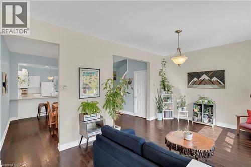 22 Liberty Street, Hamilton, ON - Indoor Photo Showing Living Room