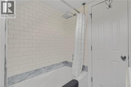 710 Hager Avenue, Burlington, ON - Indoor Photo Showing Bathroom