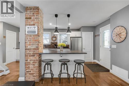 710 Hager Avenue, Burlington, ON - Indoor Photo Showing Kitchen With Upgraded Kitchen