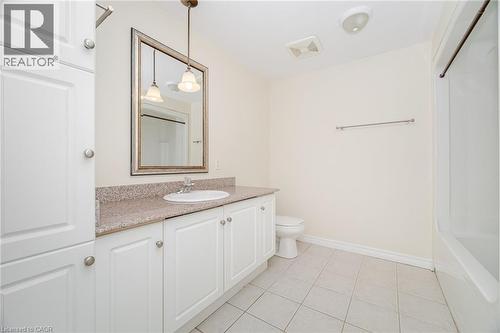 135 James Street S Unit# 1605, Hamilton, ON - Indoor Photo Showing Bathroom