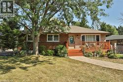 226 BEL-AIR Avenue  Stoney Creek, ON L8E 5K2