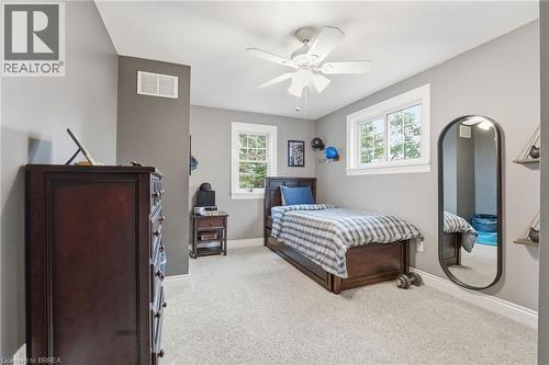 86 Elm Street, Brantford, ON - Indoor Photo Showing Bedroom