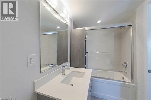 Full bath featuring vanity, enclosed tub / shower combo, and recessed lighting - 588 Rapids Lane, Mississauga, ON - Indoor Photo Showing Bathroom
