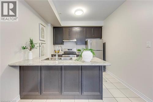 2435 Greenwich Drive Unit# 74, Oakville, ON - Indoor Photo Showing Kitchen With Double Sink