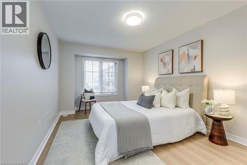 2435 Greenwich Drive Unit# 74, Oakville, ON - Indoor Photo Showing Bedroom