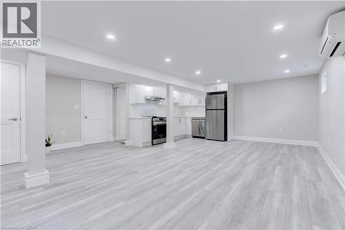 164 West 19Th Street, Hamilton, ON - Indoor