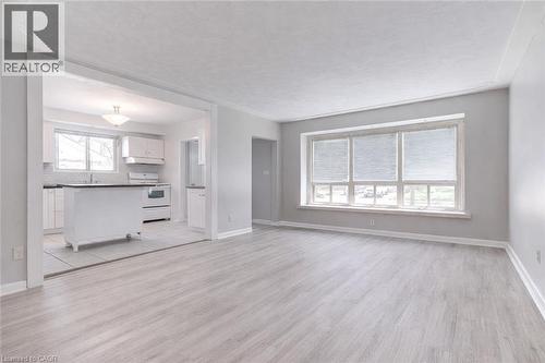 164 West 19Th Street, Hamilton, ON - Indoor Photo Showing Other Room
