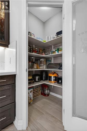 59 Netherwood Road, Kitchener, ON - Indoor