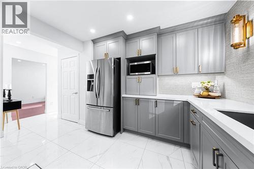46 Novoco Drive, Hamilton, ON - Indoor Photo Showing Kitchen With Upgraded Kitchen