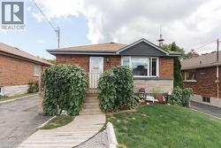 325 EAST 18TH Street Unit# Main  Hamilton, ON L9A 4P7