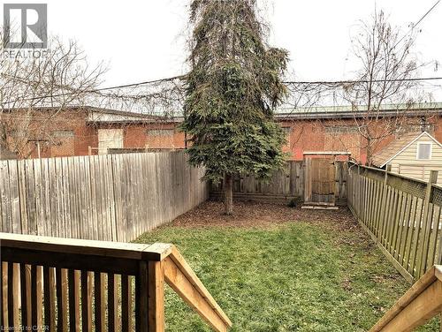 250 Avondale Street, Hamilton, ON - Outdoor