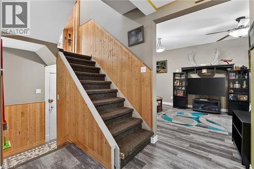 5270 Second Avenue, Niagara Falls, ON - Indoor Photo Showing Other Room