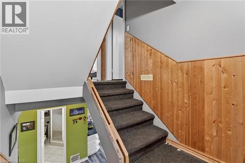 5270 Second Avenue, Niagara Falls, ON - Indoor Photo Showing Other Room