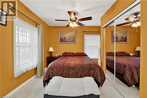 5270 Second Avenue, Niagara Falls, ON - Indoor Photo Showing Bedroom