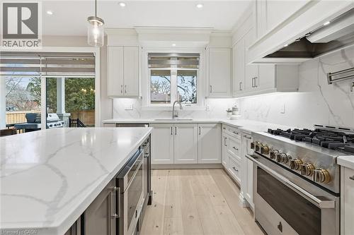 2229 Tallman Avenue, Burlington, ON - Indoor Photo Showing Kitchen With Stainless Steel Kitchen With Upgraded Kitchen