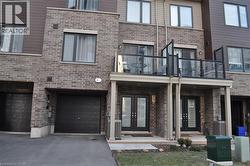 27 ROXANNE Drive  Hamilton, ON L8H 1L9