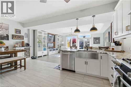 37 Fairgrounds Drive, Binbrook, ON - Indoor Photo Showing Kitchen With Upgraded Kitchen