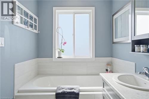 37 Fairgrounds Drive, Binbrook, ON - Indoor Photo Showing Bathroom