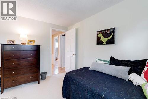 2251 Mansfield Drive, Burlington, ON - Indoor Photo Showing Bedroom