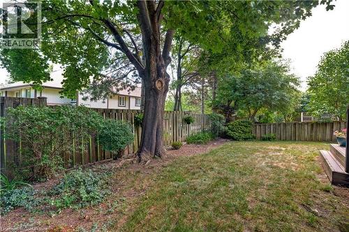 2251 Mansfield Drive, Burlington, ON - Outdoor