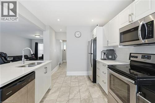 34 Balsam Avenue N, Hamilton, ON - Indoor Photo Showing Kitchen With Double Sink