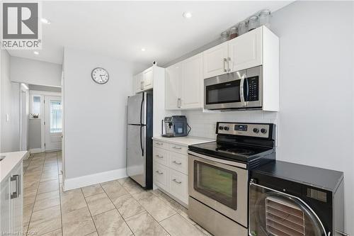 34 Balsam Avenue N, Hamilton, ON - Indoor Photo Showing Kitchen