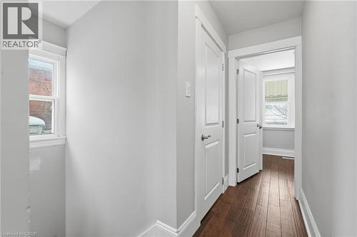 34 Balsam Avenue N, Hamilton, ON - Indoor Photo Showing Other Room