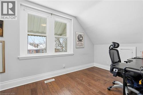 34 Balsam Avenue N, Hamilton, ON - Indoor Photo Showing Office