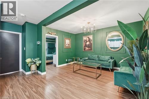 305 Cannon Street E, Hamilton, ON - Indoor