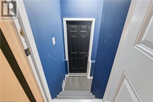 305 Cannon Street E, Hamilton, ON - Indoor Photo Showing Other Room