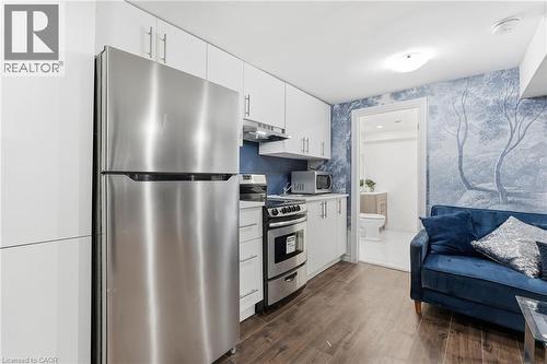 305 Cannon Street E, Hamilton, ON - Indoor Photo Showing Kitchen