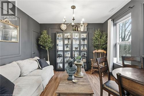 305 Cannon Street E, Hamilton, ON - Indoor