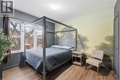305 Cannon Street E, Hamilton, ON - Indoor Photo Showing Bedroom