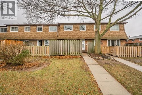 165 LIMERIDGE Road W Unit# 2  Hamilton, ON L9C 2V4
