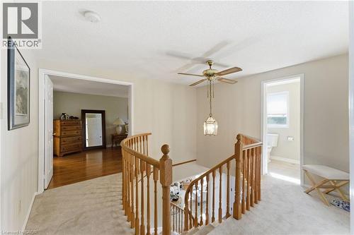 2163 Winding Way, Burlington, ON - Indoor Photo Showing Other Room
