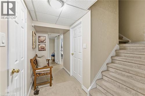 2163 Winding Way, Burlington, ON - Indoor Photo Showing Other Room