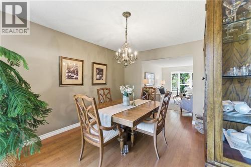 2163 Winding Way, Burlington, ON - Indoor Photo Showing Dining Room