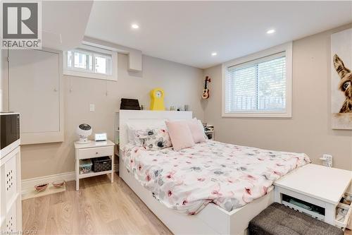 2261 Leominster Drive, Burlington, ON - Indoor Photo Showing Bedroom