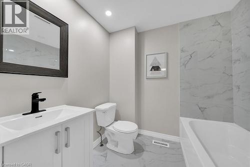 1015 Upper Gage Avenue Unit# 4, Hamilton, ON - Indoor Photo Showing Bathroom