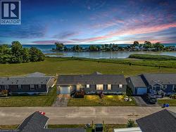 55 RIVERBEND Crescent  Nanticoke, ON N0A 1L0