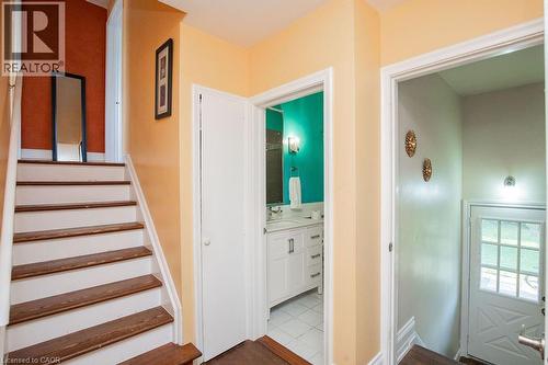 60 Ivy Lea Place, Hamilton, ON - Indoor Photo Showing Other Room