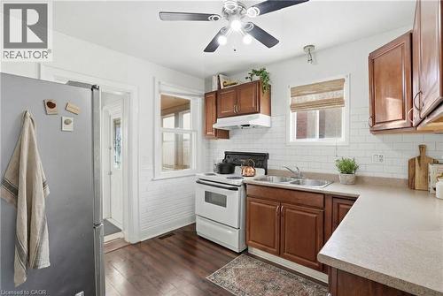 246 Cope Street, Hamilton, ON - Indoor Photo Showing Kitchen With Double Sink