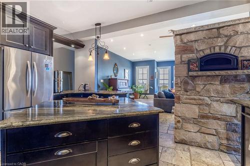 957 Beach Boulevard, Hamilton, ON - Indoor