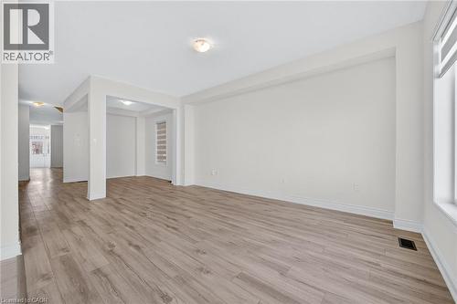 47 Bloomfield Crescent, Cambridge, ON - Indoor Photo Showing Other Room