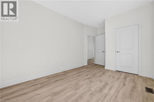 47 Bloomfield Crescent, Cambridge, ON - Indoor Photo Showing Other Room