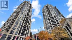 2 EVA Road Unit# 1724  Etobicoke, ON M9C 0A9